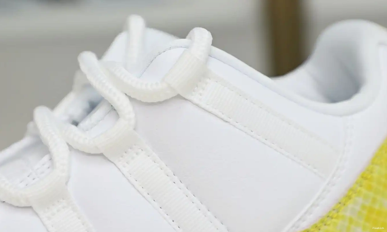 Retro Low